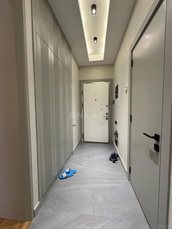 Kirayə verilir 2 otaqlı mənzil 65 m²