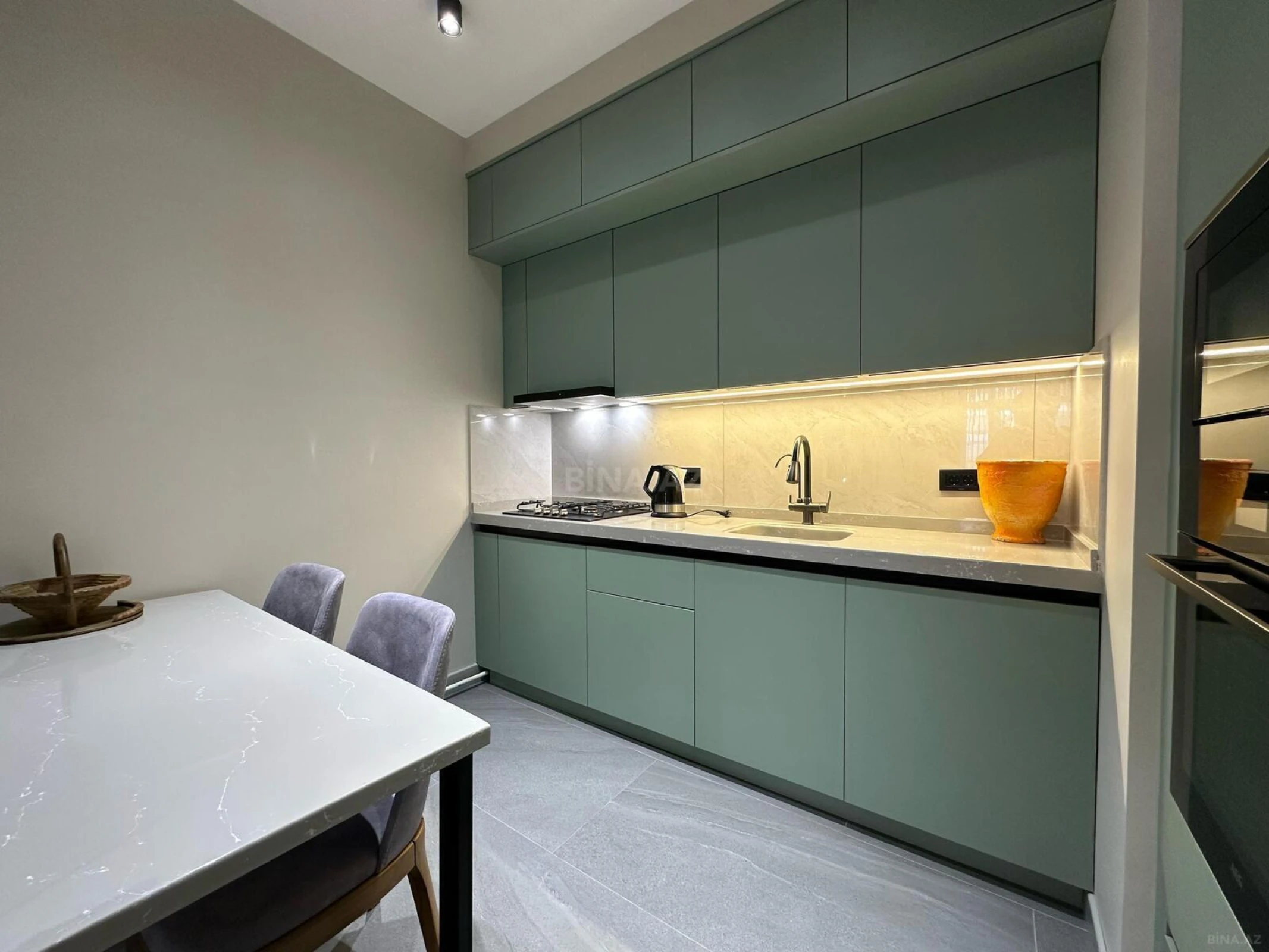 Kirayə verilir 2 otaqlı mənzil 65 m²