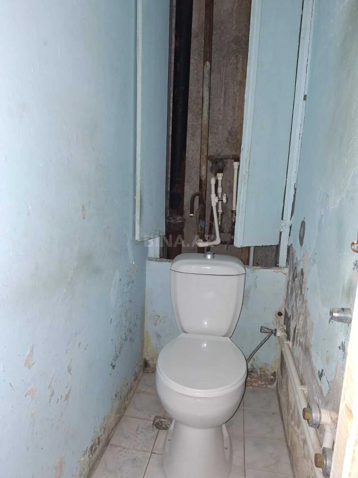 Satılır 4 otaqlı mənzil 110 m²