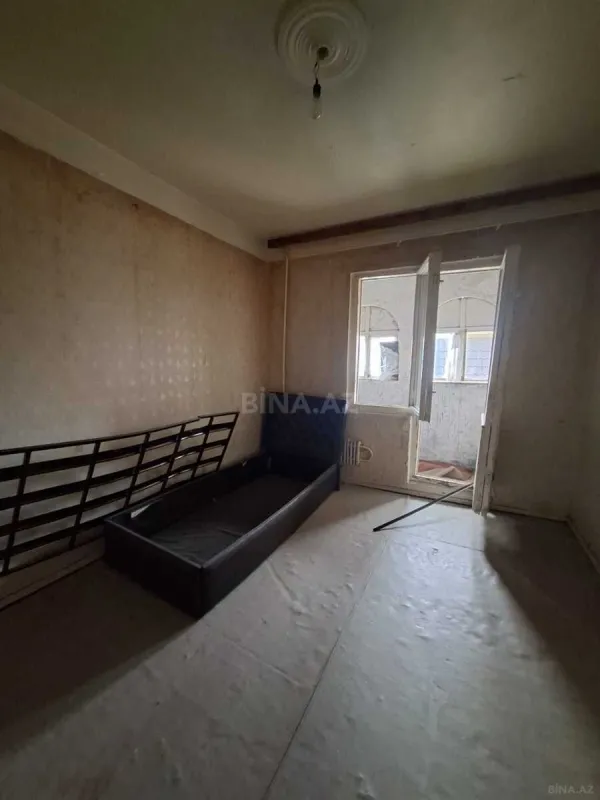 Satılır 4 otaqlı mənzil 110 m²