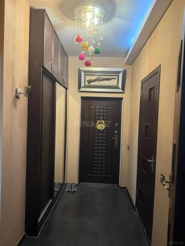 Kirayə verilir 2 otaqlı mənzil 70 m²