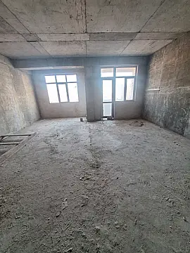 Satılır 1 otaqlı mənzil 61 m²
