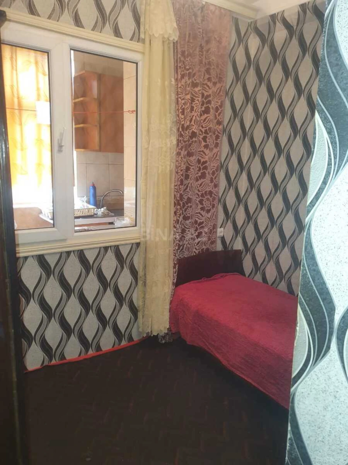 Satılır 2 otaqlı mənzil 45 m²