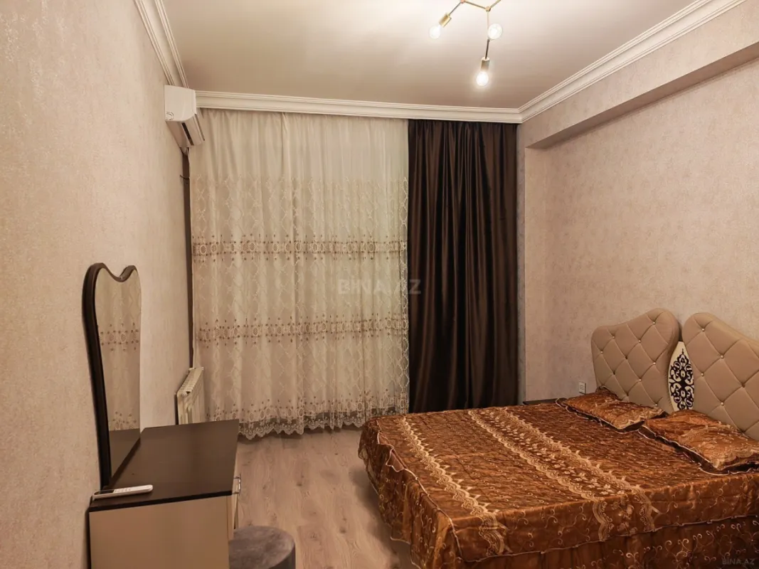 Kirayə verilir 3 otaqlı mənzil 110 m²