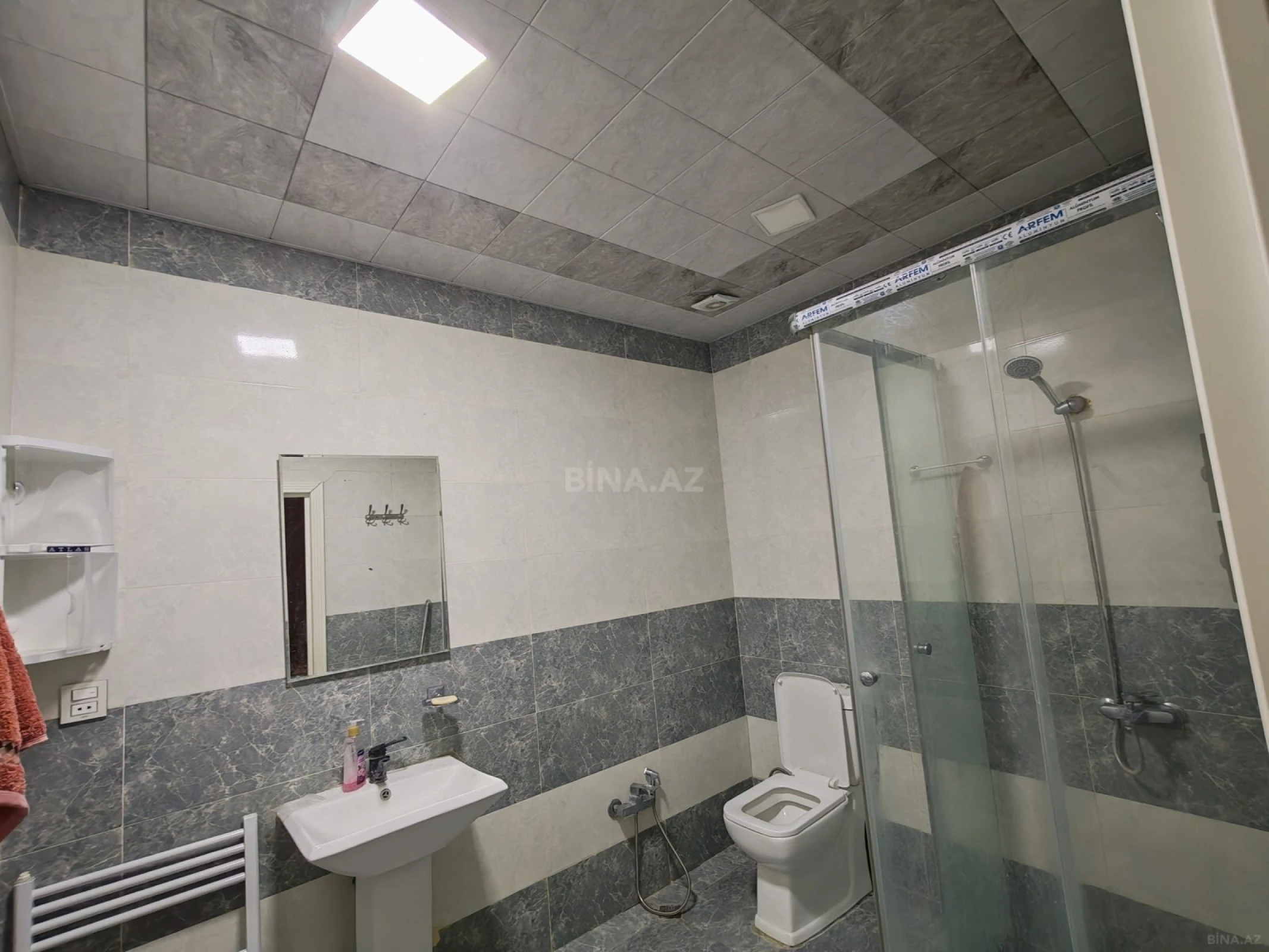 Kirayə verilir 3 otaqlı mənzil 110 m²