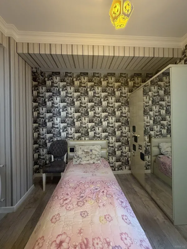 Satılır 4 otaqlı mənzil 110 m²