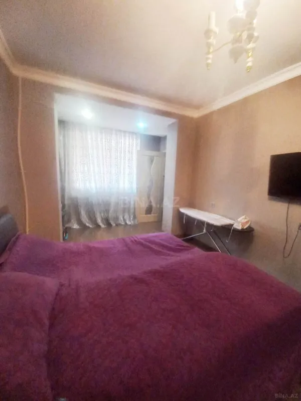 Satılır 4 otaqlı mənzil 120 m²