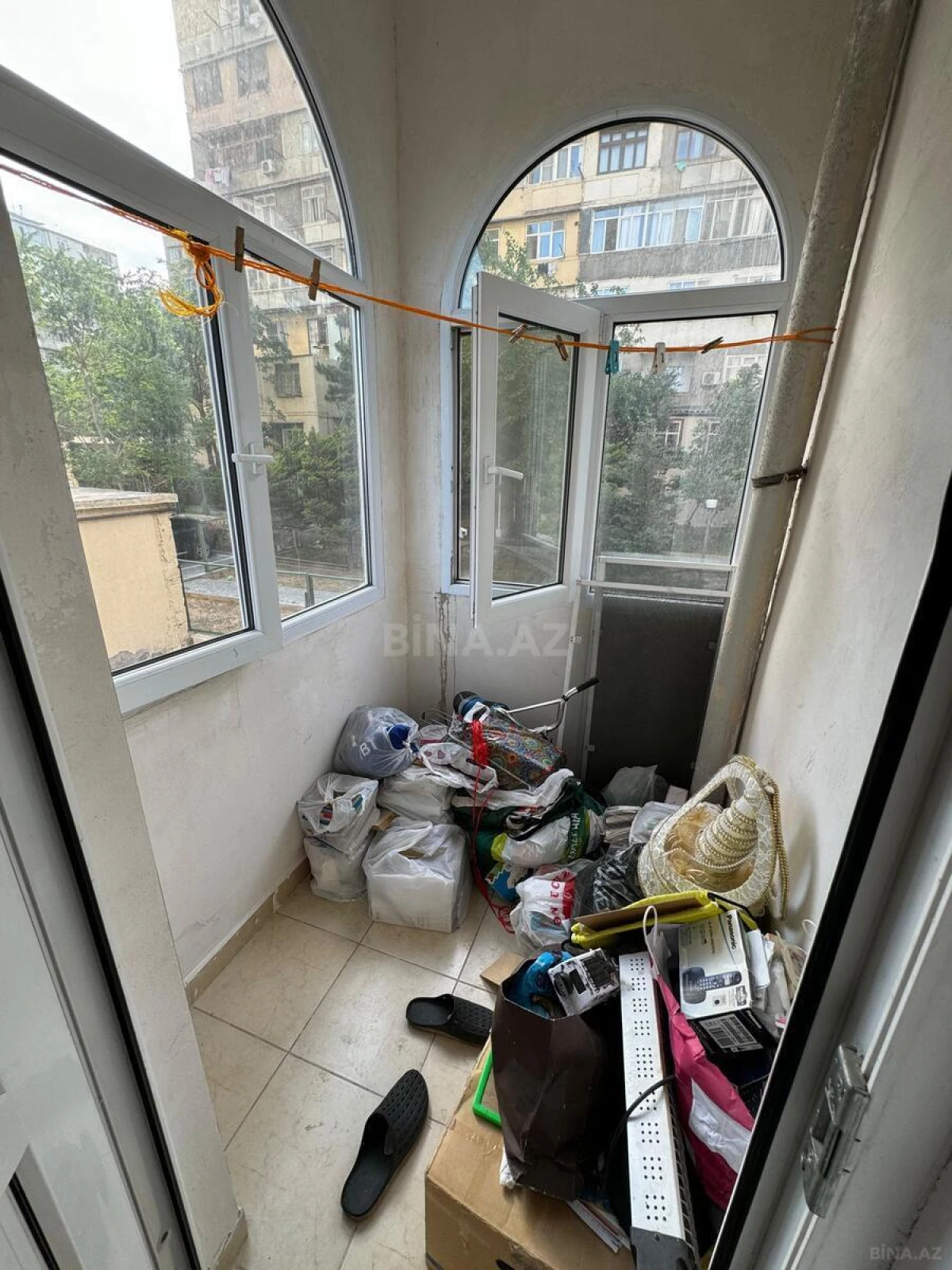 Satılır 4 otaqlı mənzil 170 m²