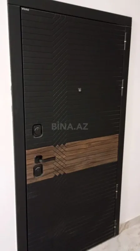 Satılır 3 otaqlı mənzil 112 m²