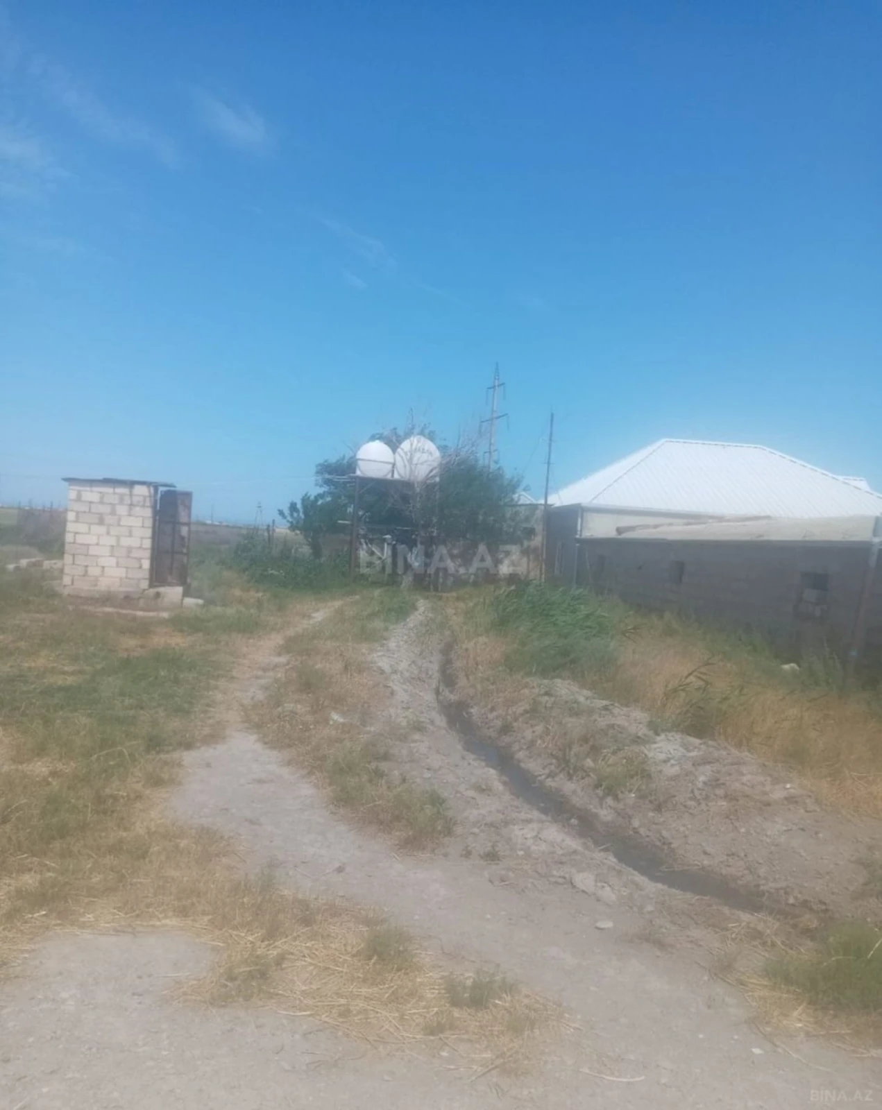 Satılır torpaq sahəsi 5000 m²