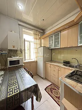 Kirayə verilir 3 otaqlı mənzil 90 m²