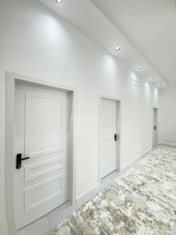 Satılır 4 otaqlı həyət evi 180 m²