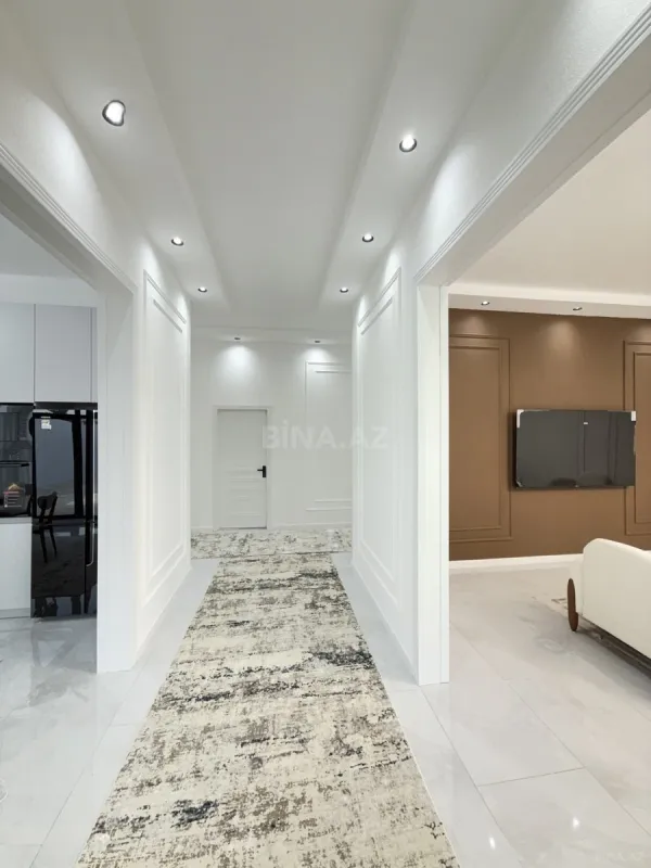 Satılır 4 otaqlı həyət evi 180 m²