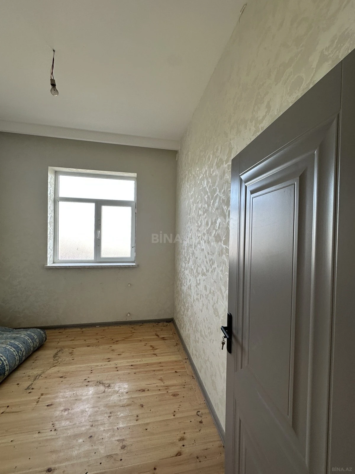 Satılır 4 otaqlı həyət evi 110 m²