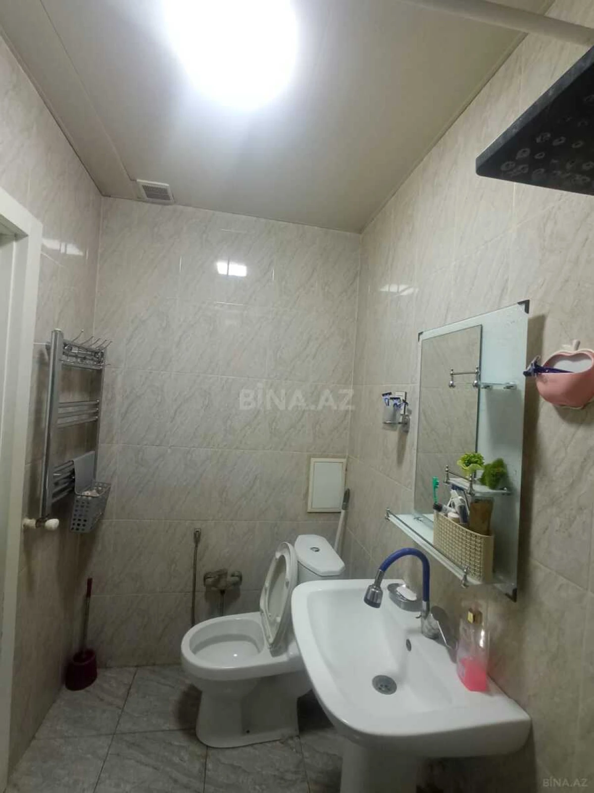 Satılır 2 otaqlı mənzil 60 m²