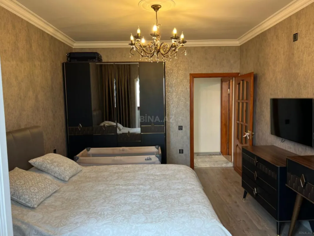 Satılır 2 otaqlı mənzil 65 m²
