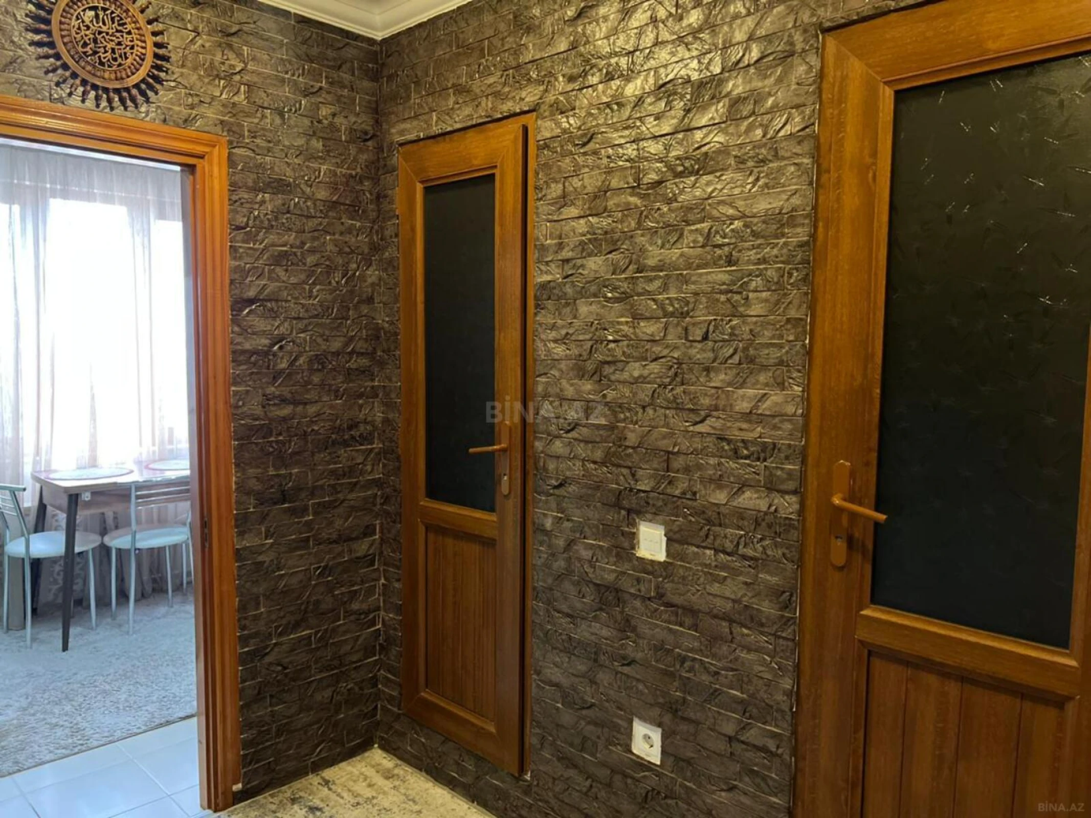 Satılır 2 otaqlı mənzil 65 m²
