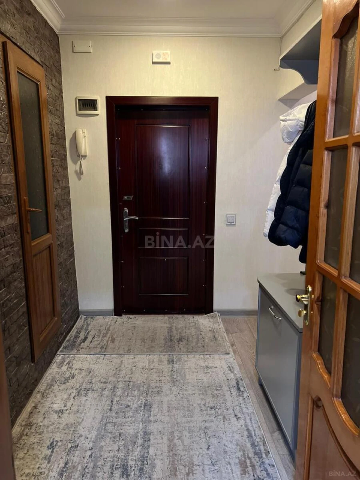 Satılır 2 otaqlı mənzil 65 m²