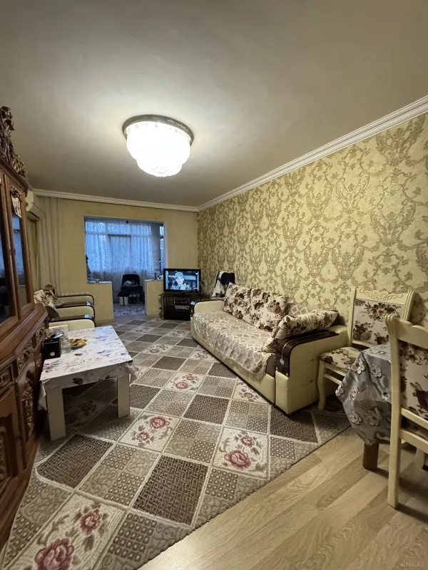 Satılır 3 otaqlı mənzil 60 m²