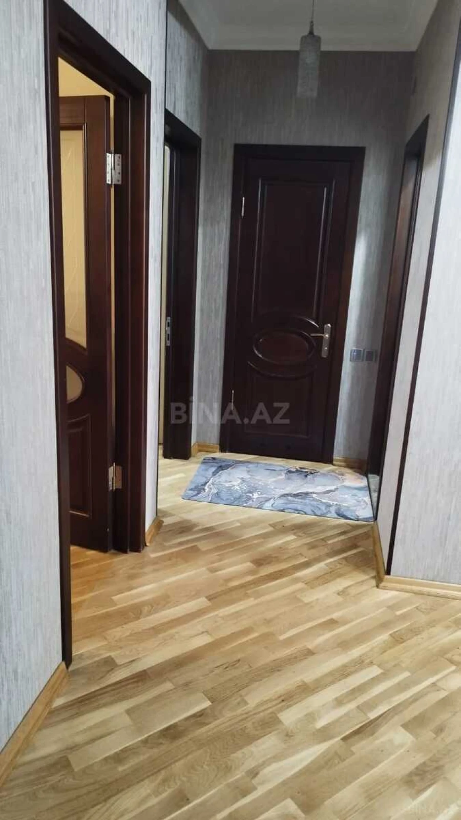 Satılır 3 otaqlı mənzil 125 m²