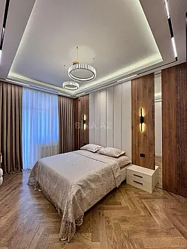 Satılır 2 otaqlı mənzil 86 m²