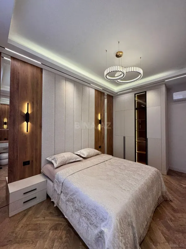 Satılır 2 otaqlı mənzil 86 m²
