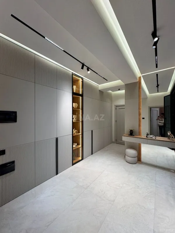 Satılır 2 otaqlı mənzil 86 m²