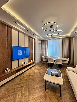 Satılır 2 otaqlı mənzil 86 m²