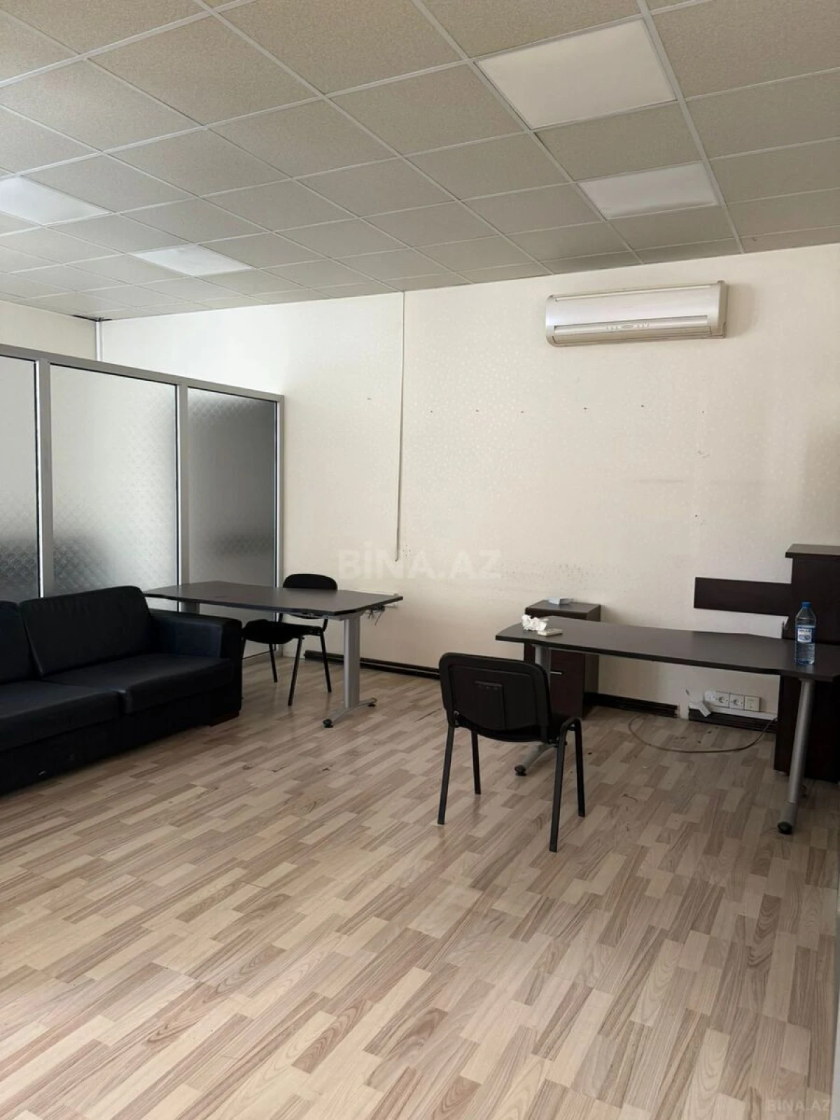 Satılır obyekt 300 m²