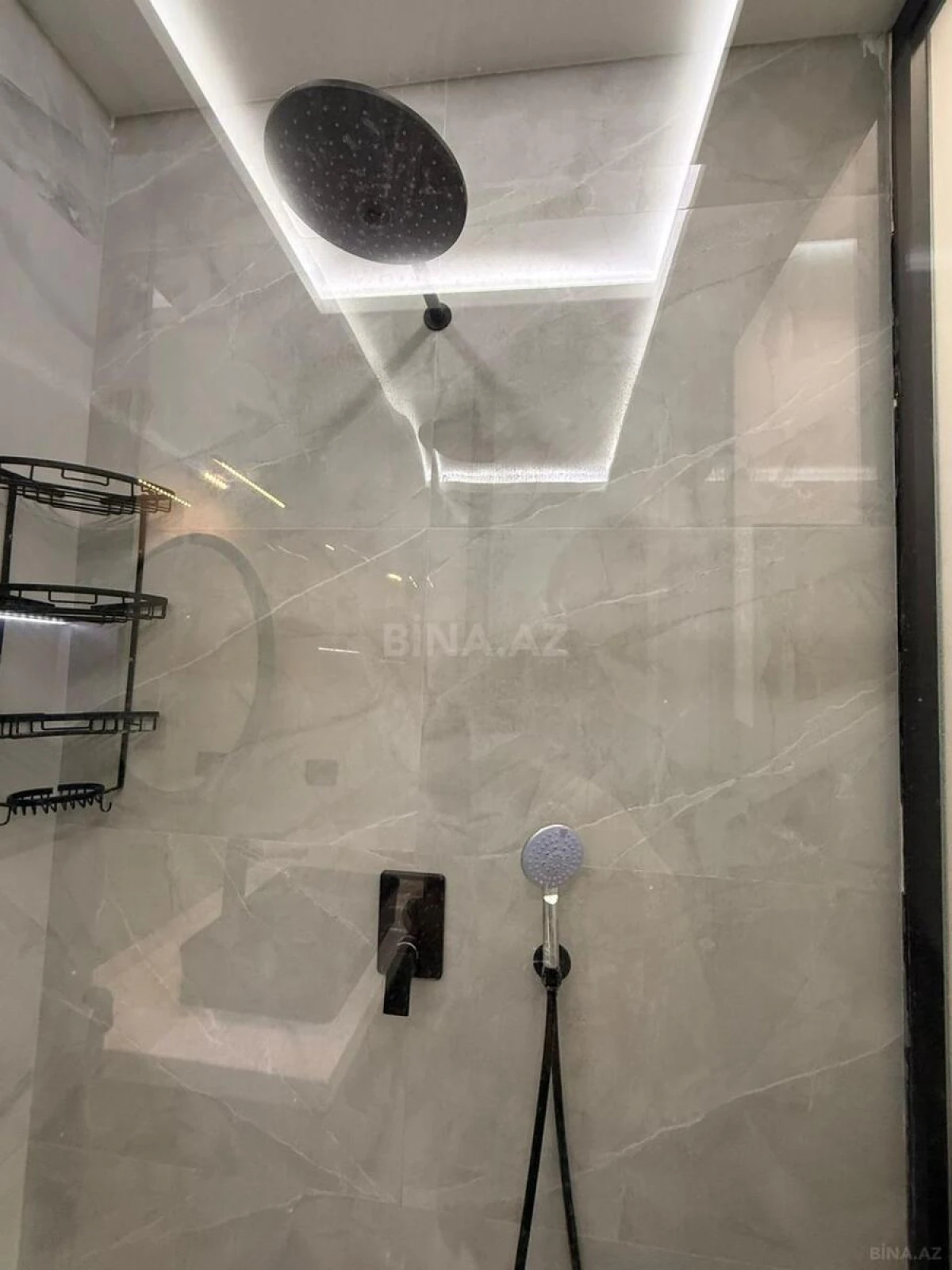 Kirayə verilir 1 otaqlı mənzil 55 m²