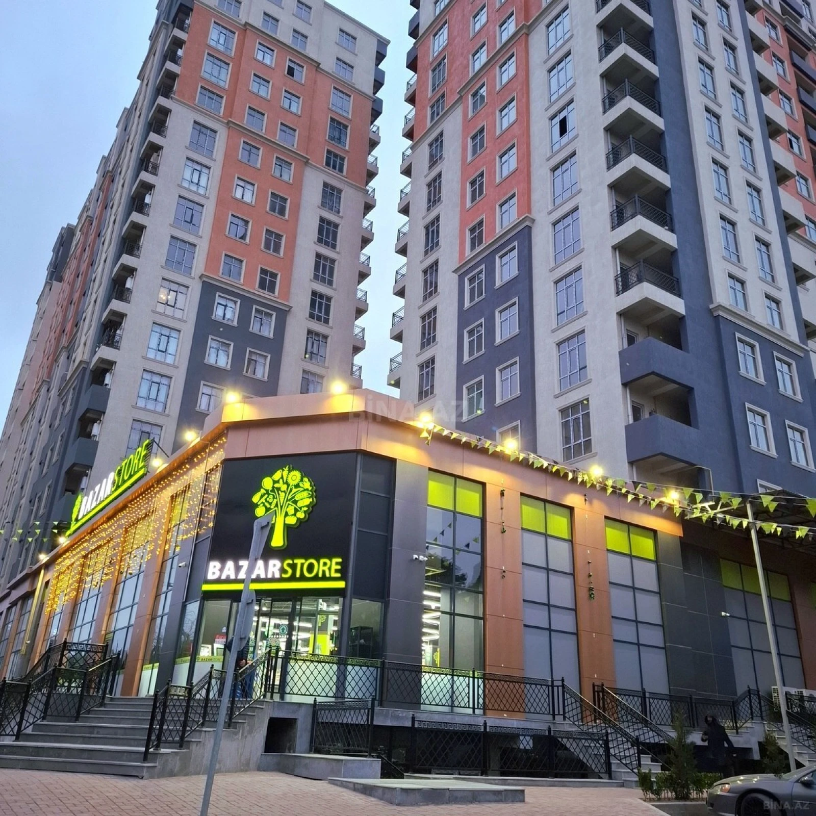 Satılır 2 otaqlı mənzil 49 m²