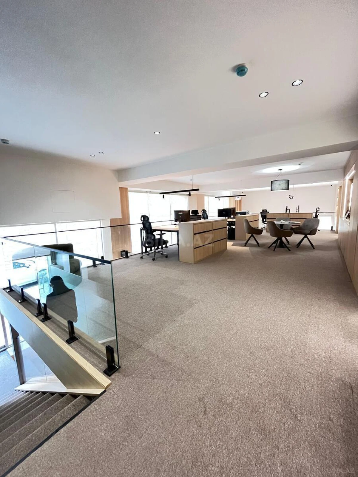 Kirayə verilir obyekt 125 m²