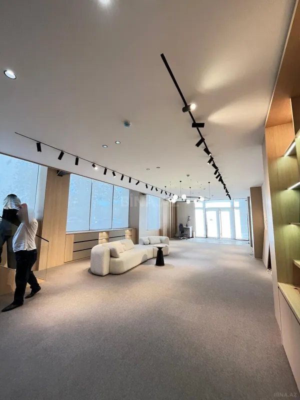 Kirayə verilir obyekt 125 m²