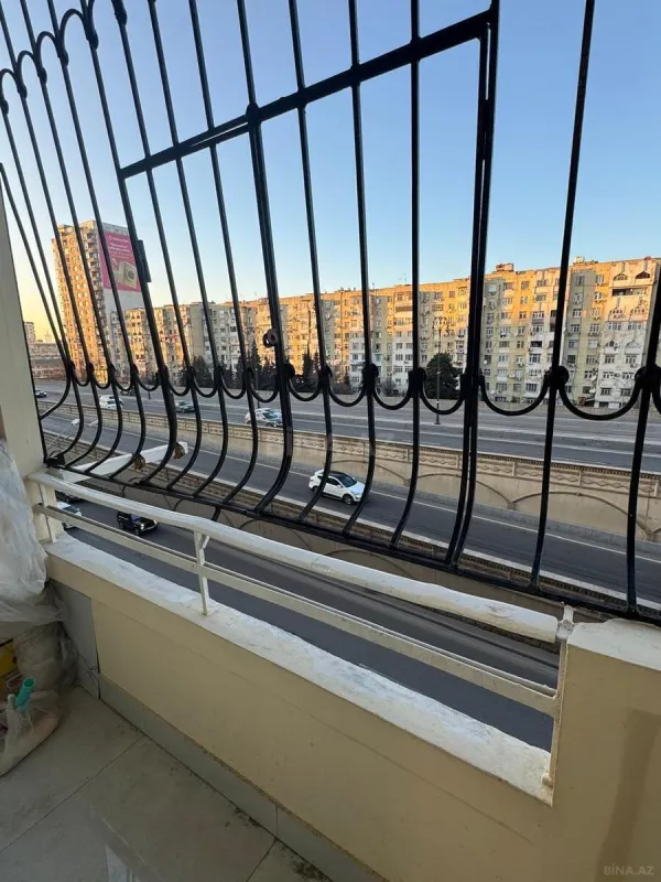 Satılır 2 otaqlı mənzil 60 m²