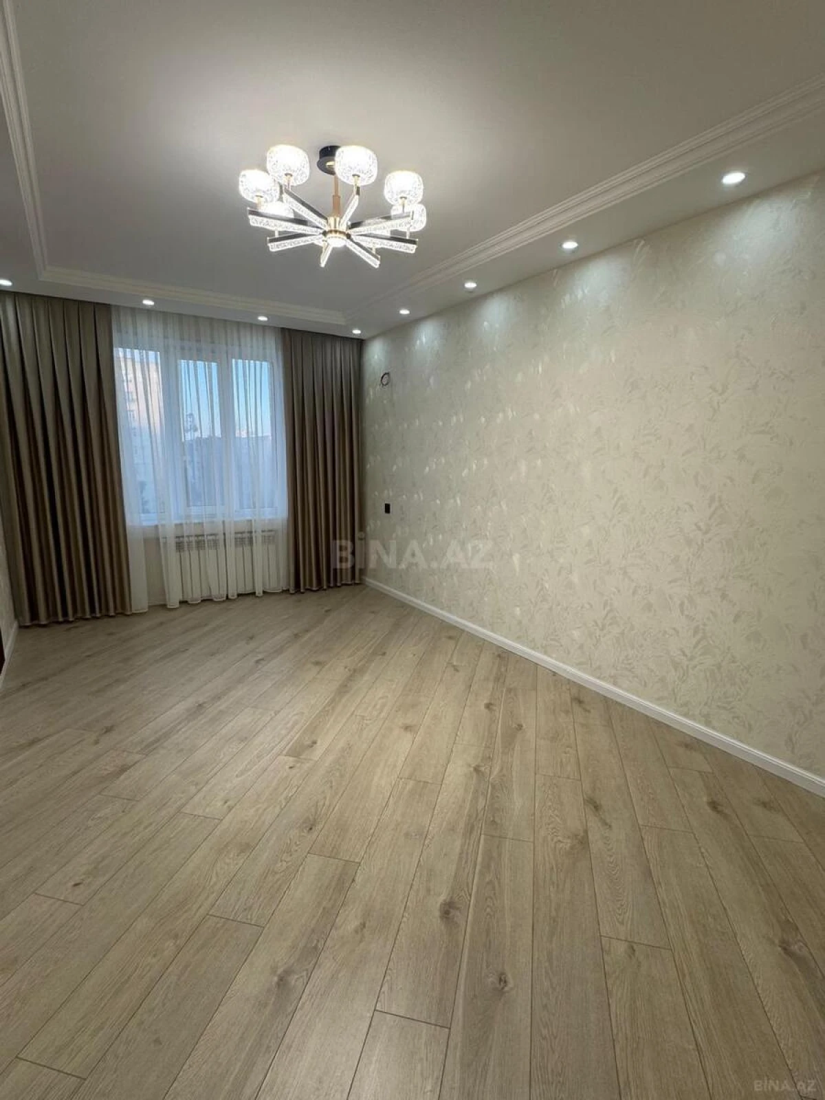Satılır 2 otaqlı mənzil 60 m²