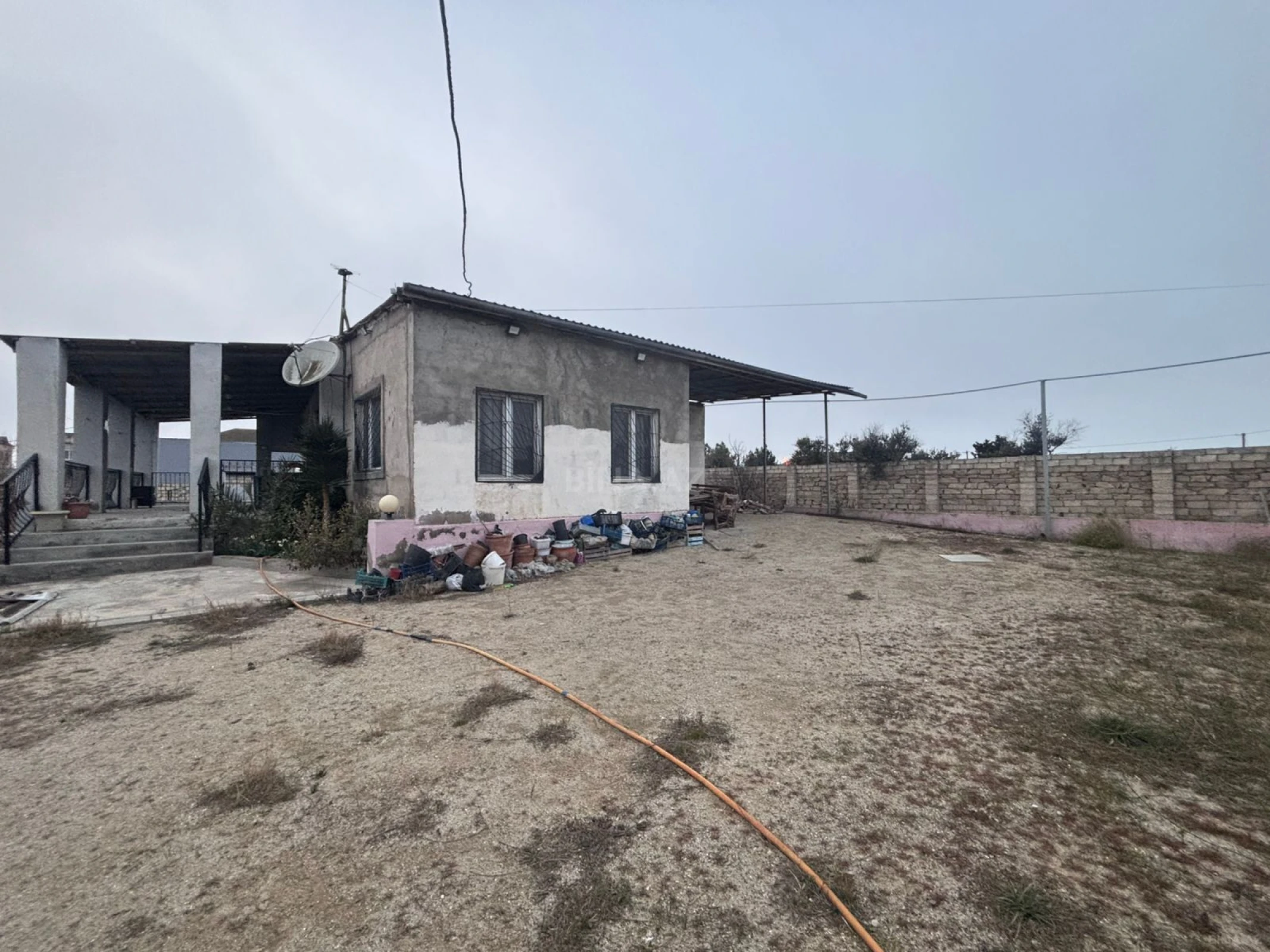 Satılır torpaq sahəsi 12 m²