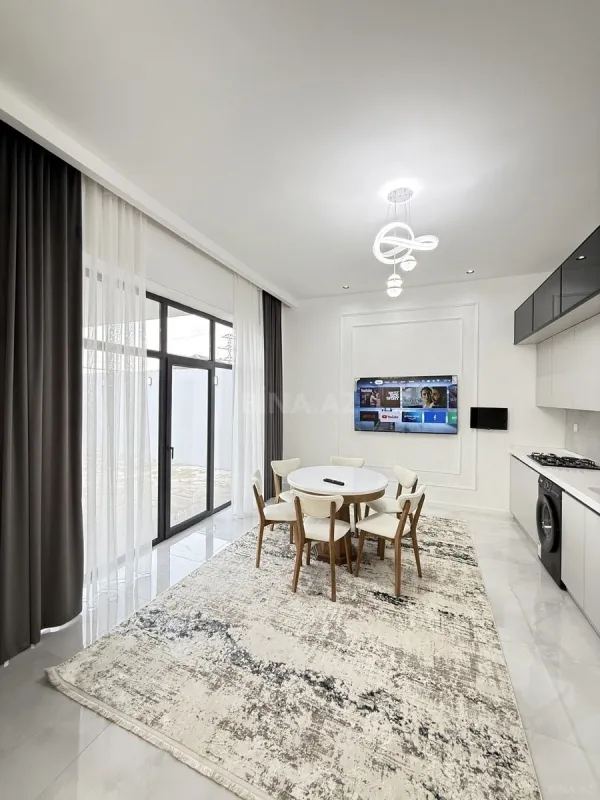 Satılır 4 otaqlı həyət evi 180 m²