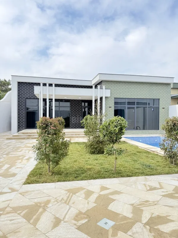 Satılır 4 otaqlı həyət evi 180 m²