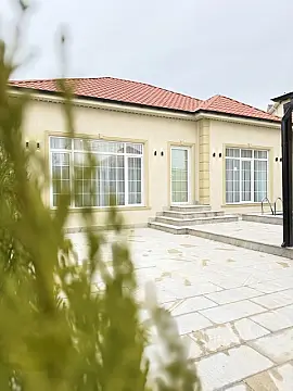 Satılır 4 otaqlı həyət evi 150 m²