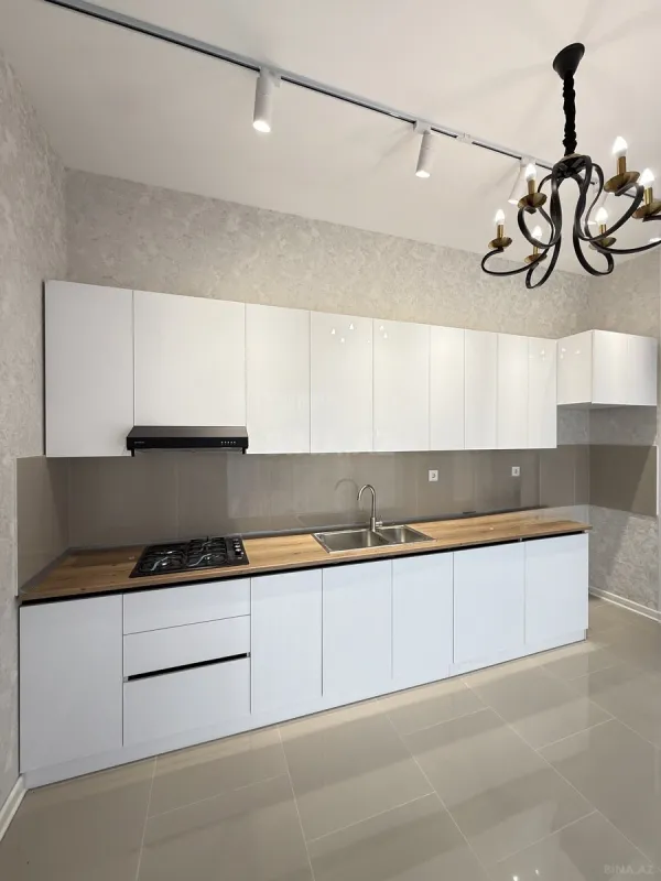 Satılır 4 otaqlı həyət evi 150 m²