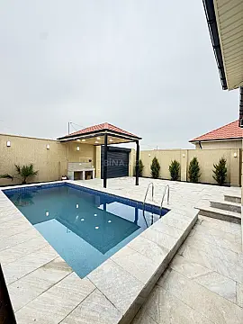 Satılır 4 otaqlı həyət evi 150 m²