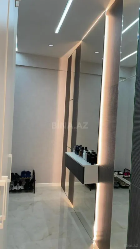 Kirayə verilir 2 otaqlı mənzil 65 m²