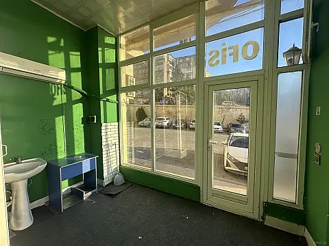 Kirayə verilir obyekt 15 m² — Bakı, Həzi Aslanov qəs. 15.00 m²