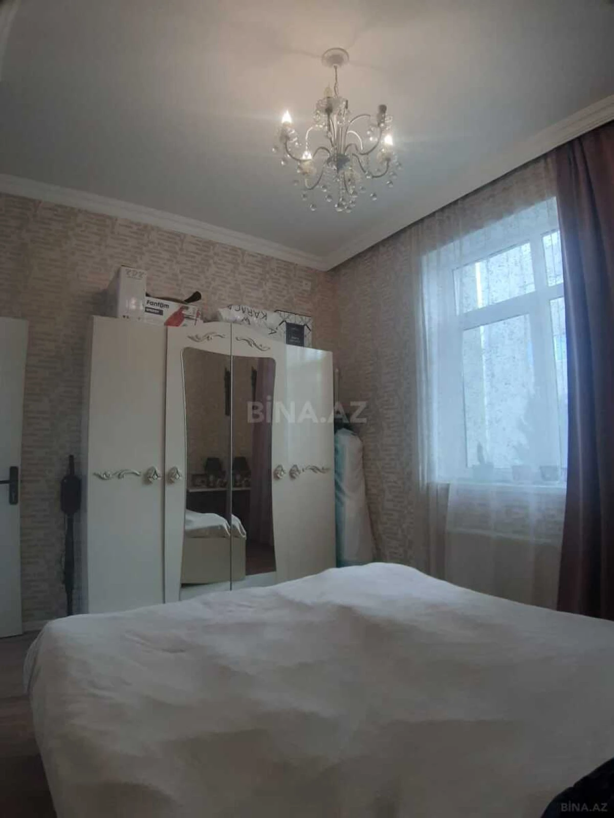Satılır 2 otaqlı mənzil 60 m²