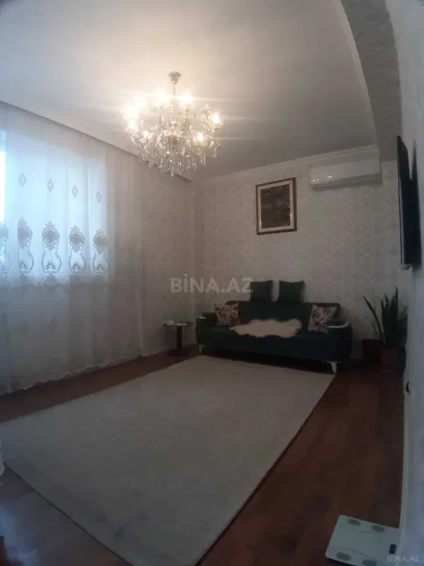 Satılır 2 otaqlı mənzil 60 m²
