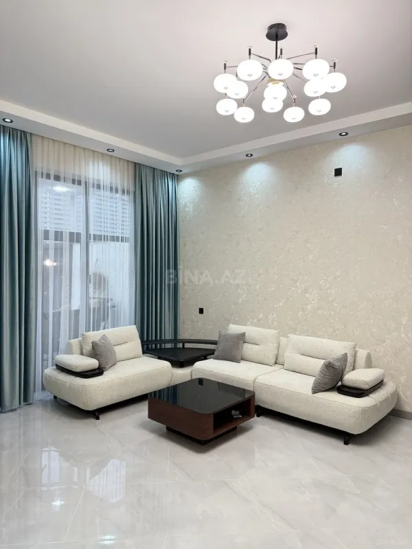 Satılır 4 otaqlı həyət evi 130 m²