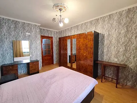 Kirayə verilir 2 otaqlı mənzil 65 m²