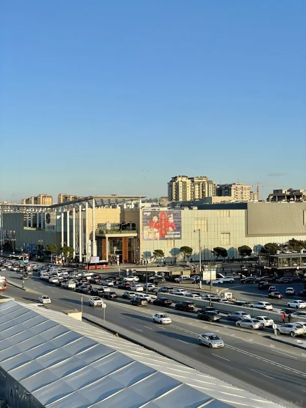 Satılır 2 otaqlı mənzil 52 m²