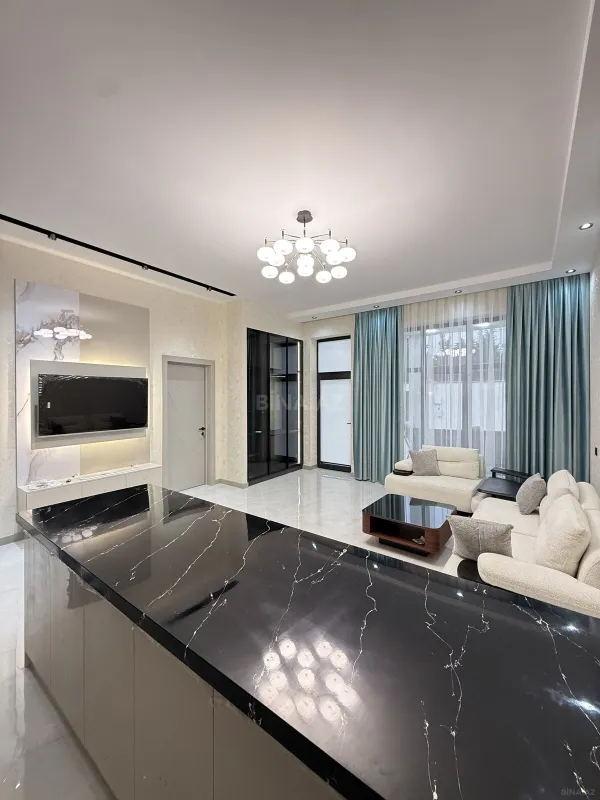 Satılır 4 otaqlı həyət evi 130 m²