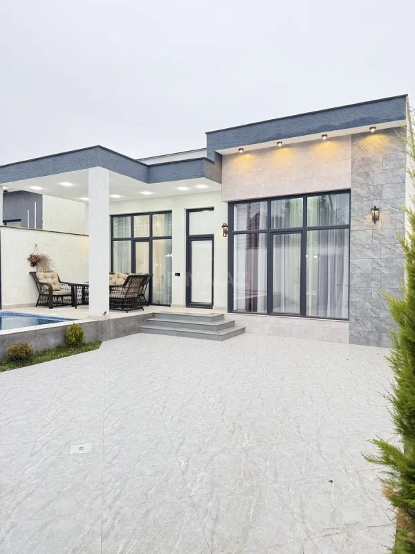 Satılır 4 otaqlı həyət evi 130 m²